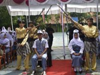 Pawekas Wiyata Madya dan Dies Natalis ke-23, SMAN 1 Kroya Lepas 242 Siswa dengan Penuh Haru